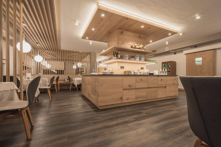 Food & Drinks 5, X Alp Hotel, Trento