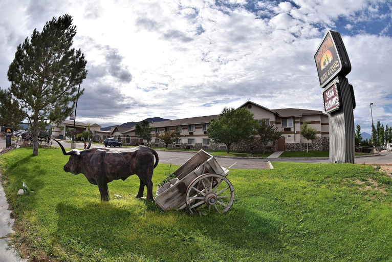 Prospector Hotel and Casino, White Pine