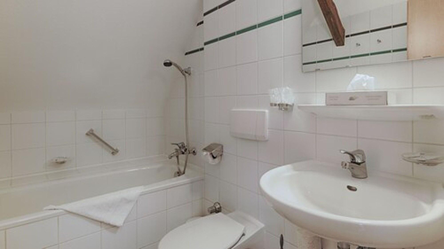 Bathroom 4, Hotel Luther Birke, Wittenberg