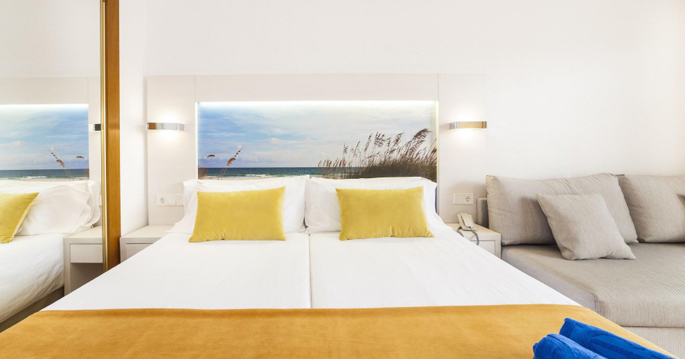 Bedroom 4, Globales Resort - Santa Ponsa Park, Baleares