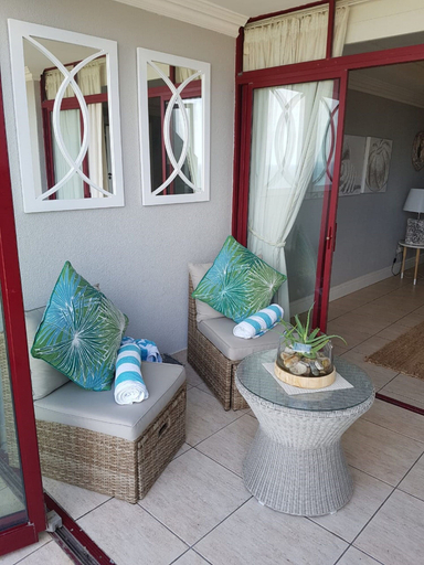 Others 5, C203 Surfside, eThekwini