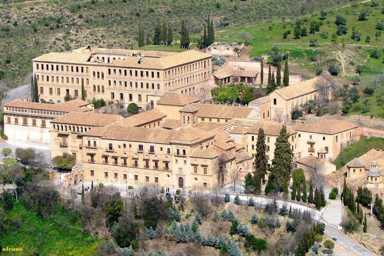 Others 5, Charming apartment historic centre Granada 80 m² + balcony, Granada