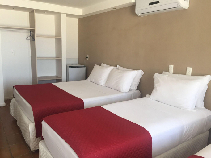 Bedroom 30
