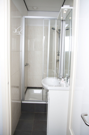 Bathroom 4, Benno, Eindhoven
