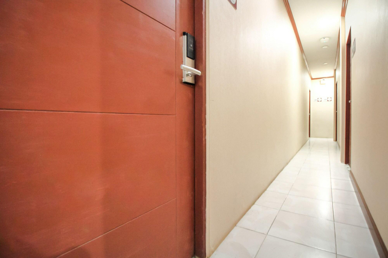 Public Area 5, Everest Boutique Hotel, Khlong Toey