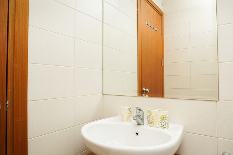 2BR Apartment with Sofa Bed at Woodland Park Residence By Travelio, South Jakarta