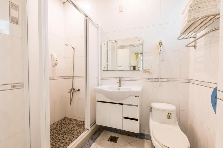 Bathroom 3, Zhudeng 1965 Hotel, Taitung