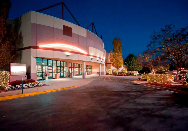 Exterior & Views 2, Branson Hillside Hotel, Taney