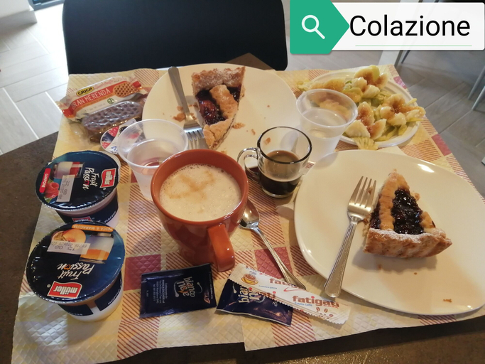 Food & Drinks 4, Una terrazza sul mare, Salerno