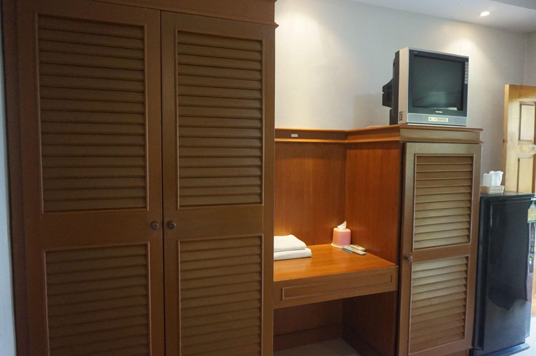 Bedroom 4, Buppha Resort, Takua Pa