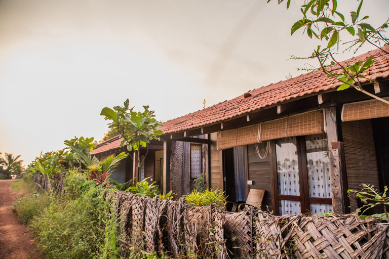 Exterior & Views 2, Artist Cottages, North Goa