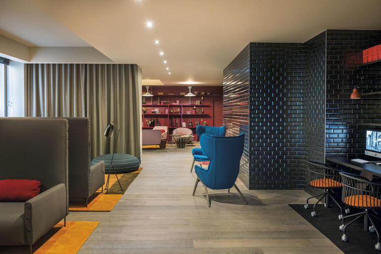 Public Area 4, OKKO Hotels Lyon Centre, Rhône