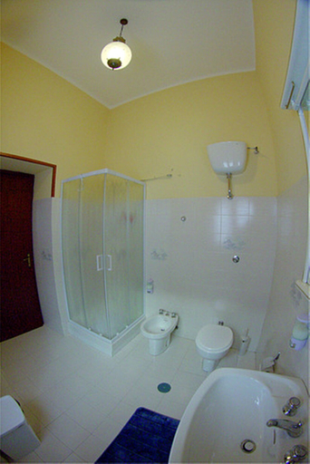 Bathroom 4, La Collina di nonno Carmine, Avellino