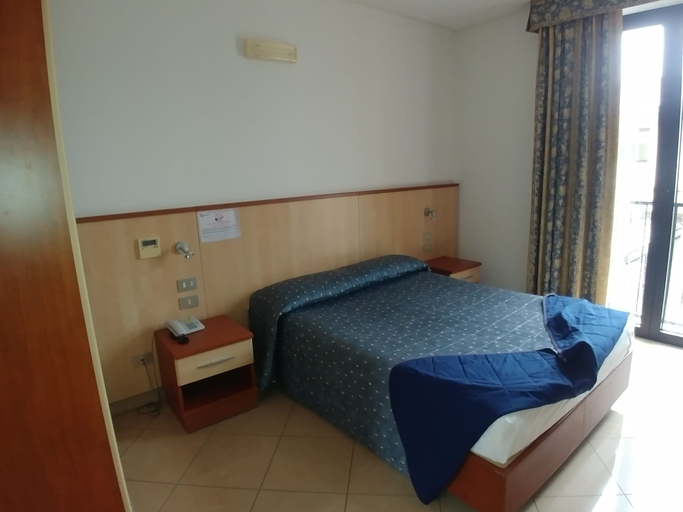 Bedroom 3, Hotel Nuovo Sole HNS, Verona