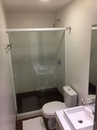 Bathroom, Luxo em Copacabana Carvalho, Rio de Janeiro
