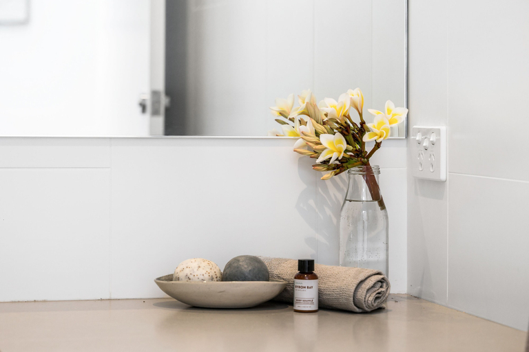 Others, Your Luxury Escape - Carinya Cottage 2, Byron