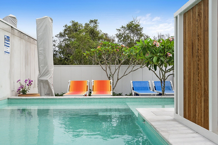 Sport & Beauty 2, Your Luxury Escape - Driftwood Two, Byron