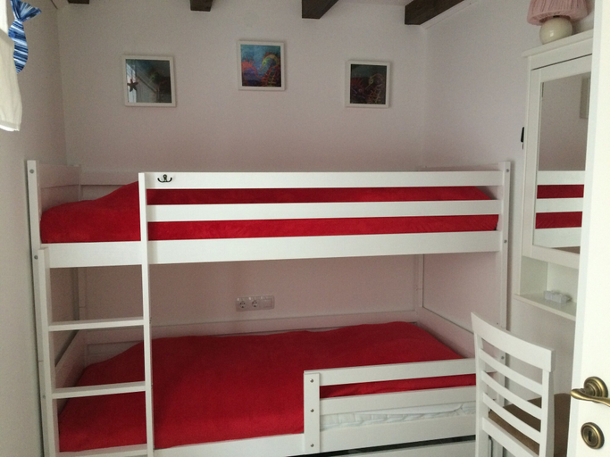 Bedroom 3, Casa Karuza, Pag