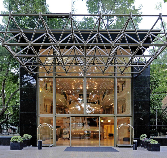 Hotel Neruda, Santiago