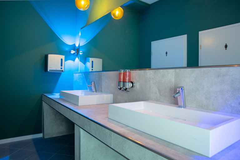 Bathroom 5, Hostel Argenta, Fulda