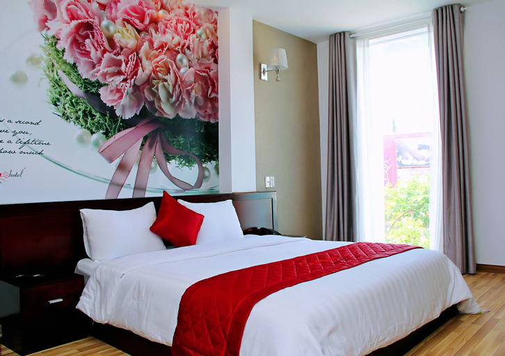 The Carnation Hotel Da Nang, Hải Châu