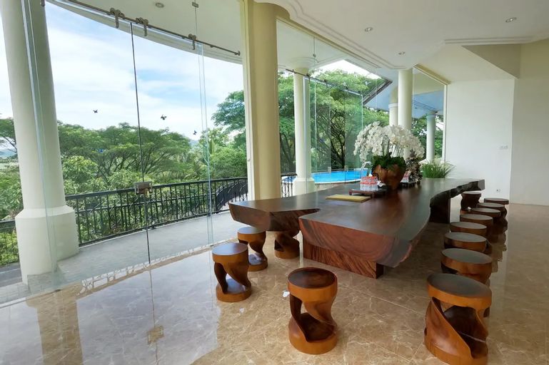 Public Area 4, Mansion with a Million Dollar View @Sentul City, Bogor