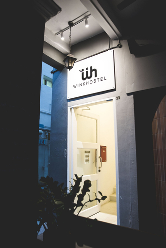 Wink Capsule Hostel @ Downtown, Singapore
