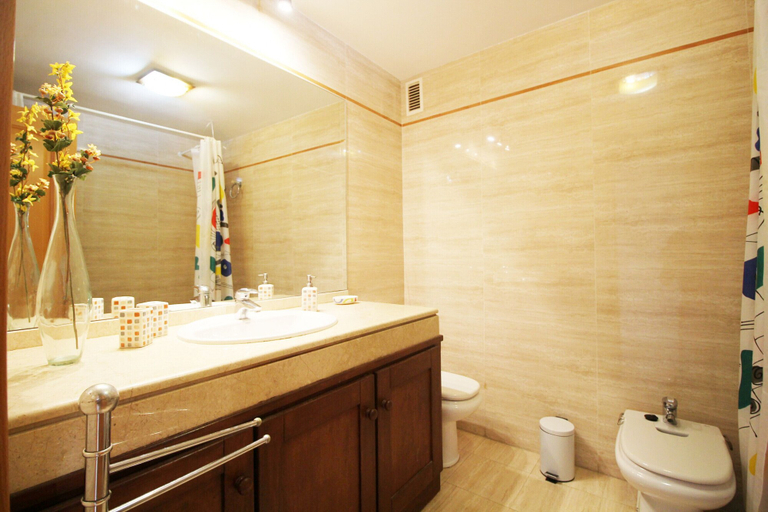 Bathroom, 1081 Apartment Poseidon, Málaga