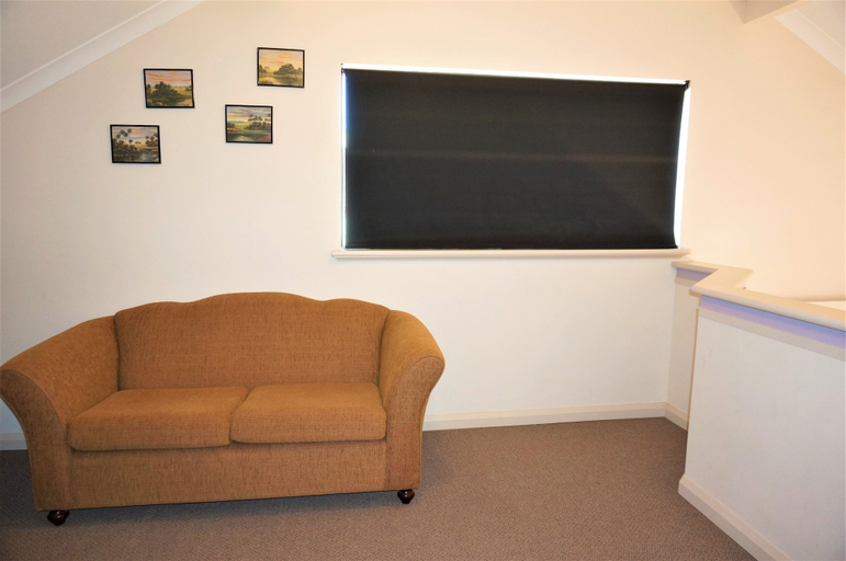 Public Area 2, Ningaloo Breeze Villa 9, Exmouth