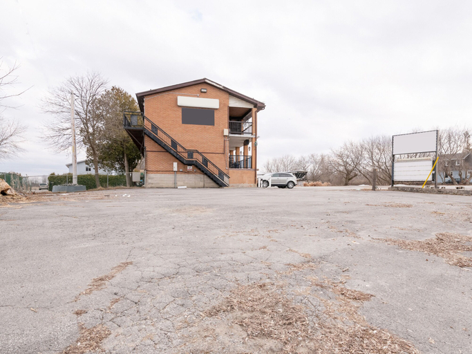 Exterior & Views 2, Hotel Beaverton ON - Lake Simcoe, Durham