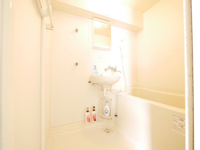Bathroom 5, Comfybed Yoyogi, Shibuya