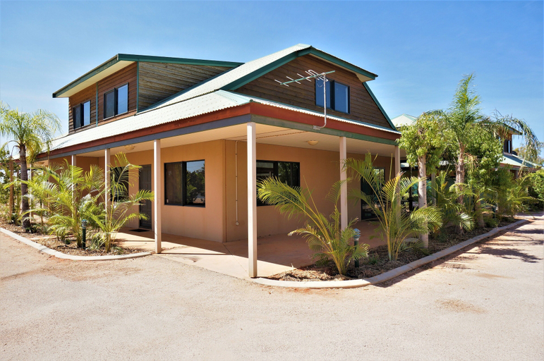 Exterior & Views 1, Ningaloo Breeze Villa 9, Exmouth
