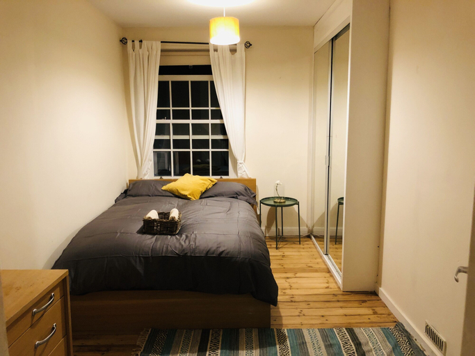 Bedroom 3, 3bed apartment next to eurostar station, London