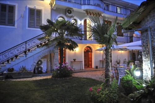 Rose Garden Hotel, Shkodrës