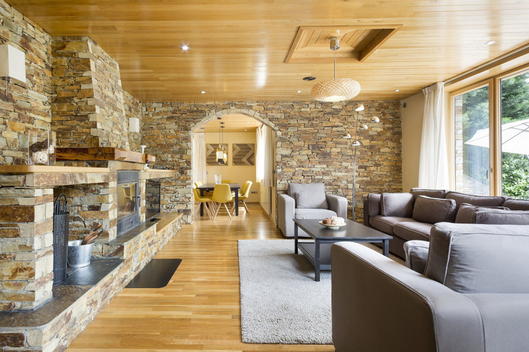 Public Area 4, Luderna - Casa con jardin Montcorbison, Lleida