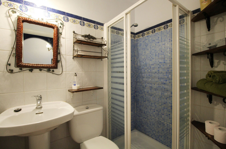 Bathroom, 1082 Casa la Plaza, Málaga