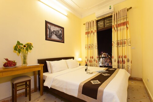 Hanoi Traveller House, Hoàn Kiếm