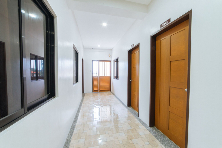 Public Area 3, RedDoorz Plus @ JNV Dream Hotel Subic Zambales, Subic