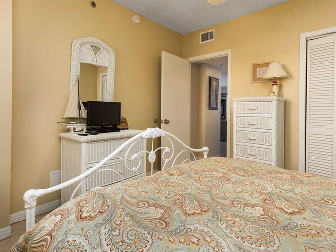 Bedroom 2, Tropical Winds 203 by Meyer Vacation Rentals, Baldwin