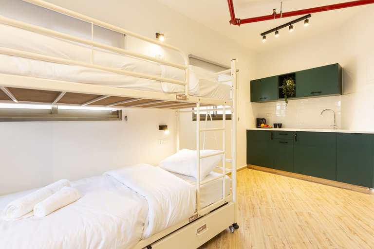 Bedroom 3, AirTLV - Levinski 113 Hotel - Hostel