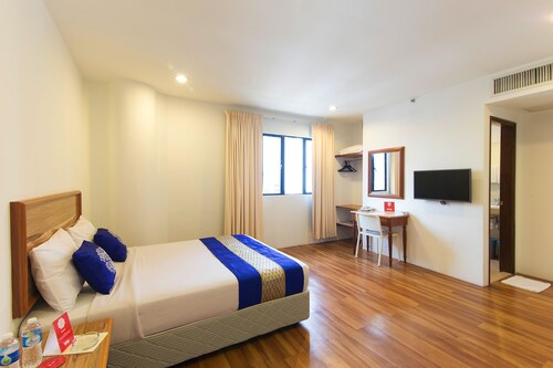 OYO 305 First Business Inn, Kuala Lumpur