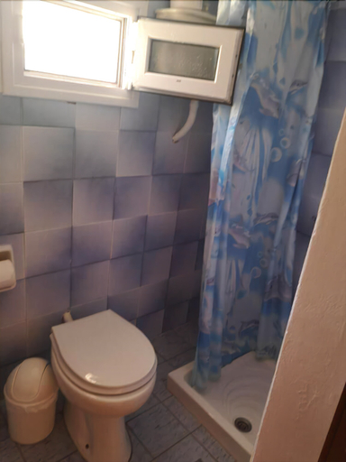 Bathroom, Ocean Front Studios, Ionian Islands