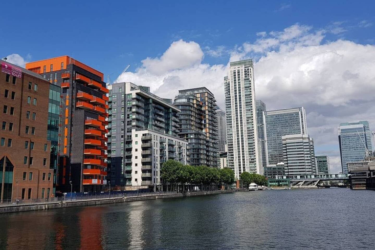 Exterior & Views 2, Canary Wharf Luxury Apartments, London
