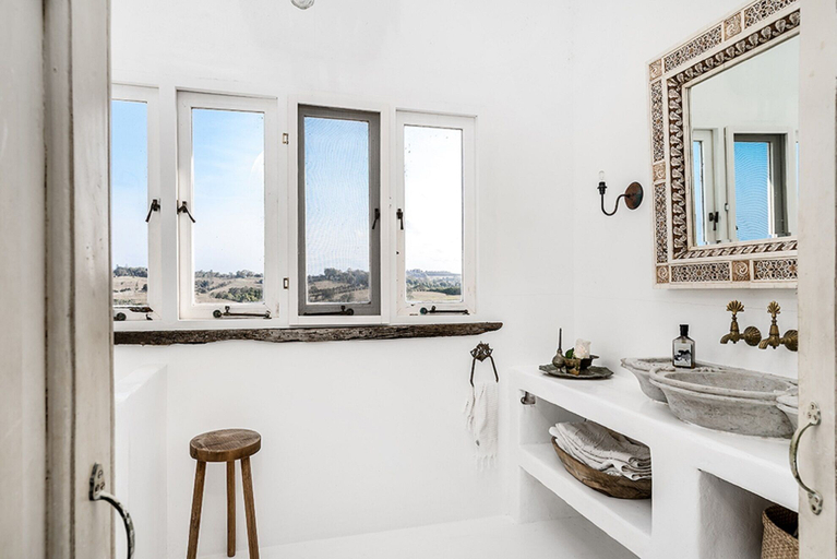 Bathroom 5, Your Luxury Escape - Bisque House, Byron