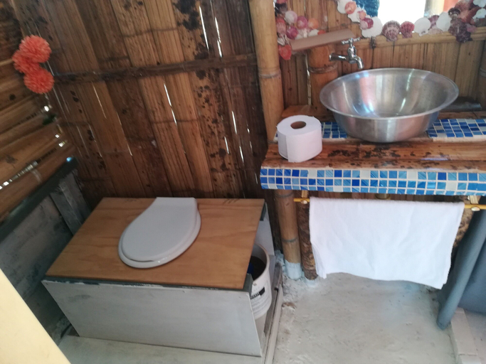 Bathroom 4, Qji Bio Hotel Glamping, Villavieja