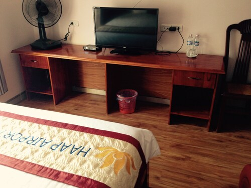 Haap Airport View Apartment, Sóc Sơn