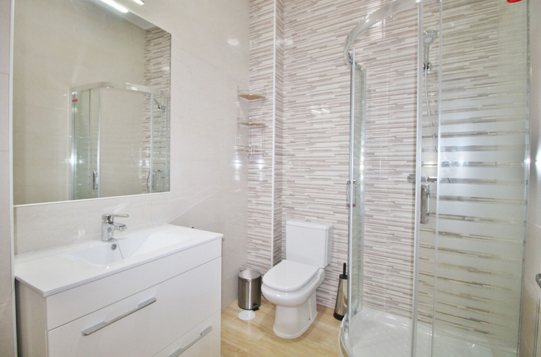 Bathroom 4, 1088 Casa San Juan, Málaga