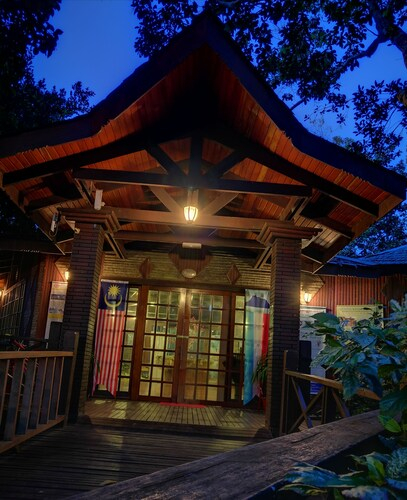 Sipadan Mangrove Resort, Tawau