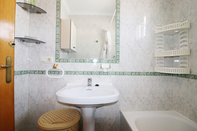 Bathroom, 1118 Villa Ramos, Málaga