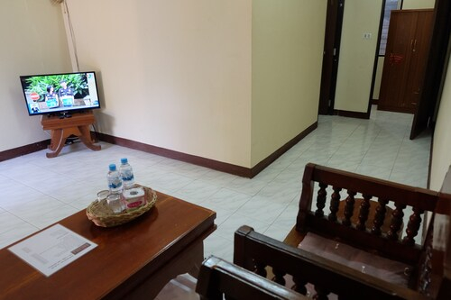 Sunshine Guesthouse, Mae Sot